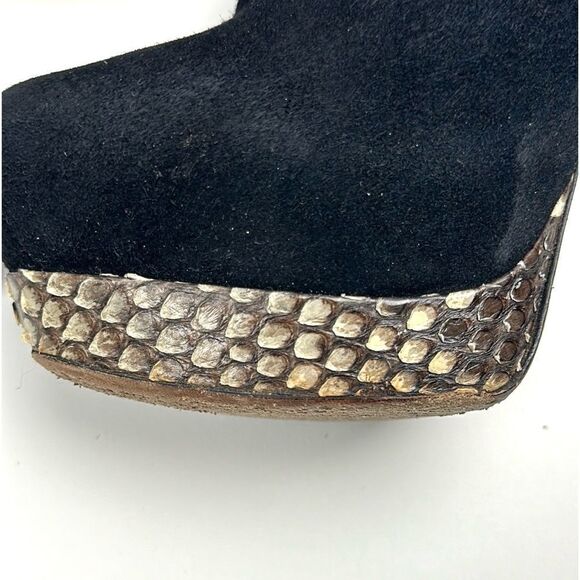 Alexandre Birman Black Suede Python Heels Ankle Booties size EUR 35 US 5 - Picture 8 of 15
